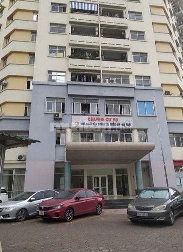 Cho thuê căn hộ chung cư 112 Trung Kính 