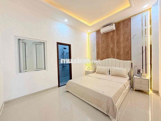 Nhà 3 lầu 4x15 Thạnh Lộc 13 đường xe hơi