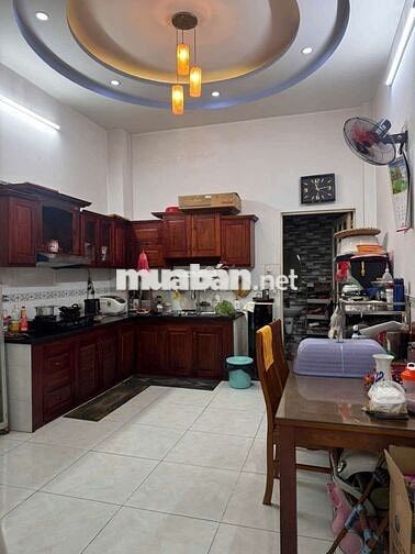 Nhà 184// Lê Đình Cẩn 4x17 3lầu 5tỷ 580 triệu