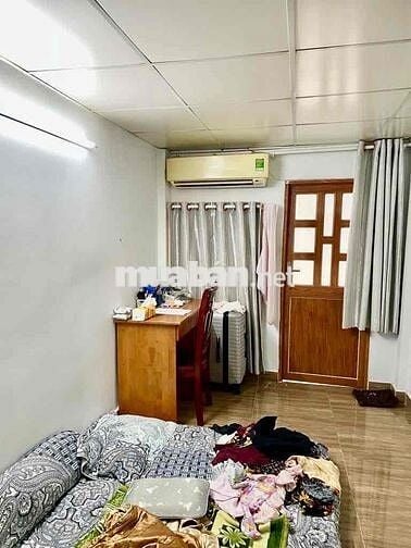 NI SƯ Quỳnh Liên - hẻm thông(nở hậu) - Nhà 2 tầng -3x10- Giá 3.xTy