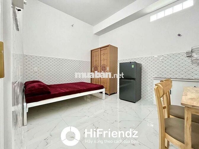 Phòng trọ siêu rẻ ! Chỉ tính điện còn lại free gần cầu Nguyễn Văn Cừ