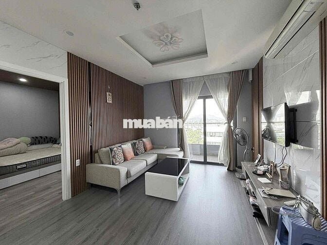 Cho thuê căn 3PN Monarchy, Full nội thất, rộng rãi thoáng mát