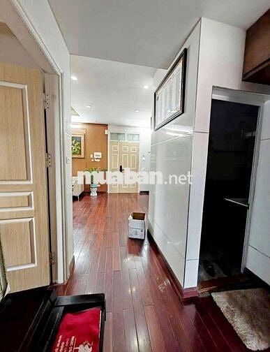 CHÍNH CHỦ BÁN GẤP NHÀ TẬP THỂ LIỄU GIAI, NGỌC KHÁNH, SỔ TO, SD 85M, 3N