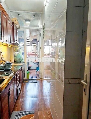 CHÍNH CHỦ BÁN GẤP NHÀ TẬP THỂ LIỄU GIAI, NGỌC KHÁNH, SỔ TO, SD 85M, 3N