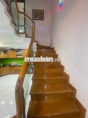 CHO THUÊ NHÀ 3 TẦNG GẦN CHỢ AN HẢI BẮC, SƠN TRÀ  •