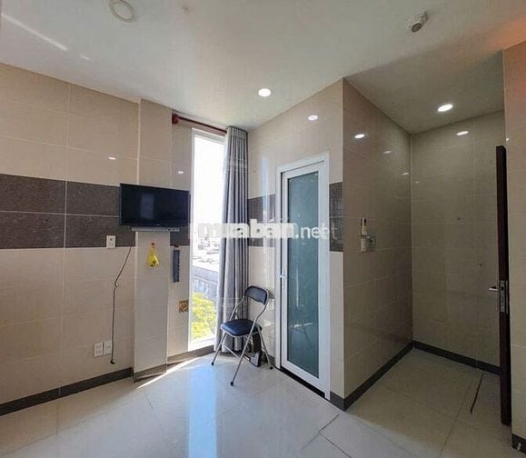 🎁Căn Hộ Quận 4 VIEW Cực Hiếm _ Có Kính Phòng Ngủ Và Cửa Sổ Phòng Bếp