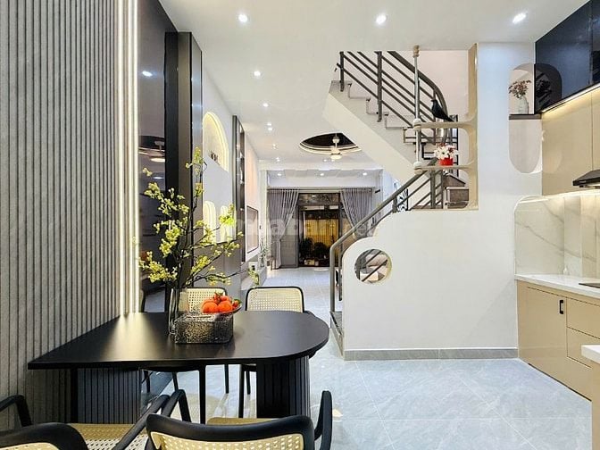 CHÍNH CHỦ BÁN NHÀ 123/ĐƯỜNG SỐ 2 ĐÚC 1 LẦU 2PN FULL NỘI THẤT GIÁ MỀM