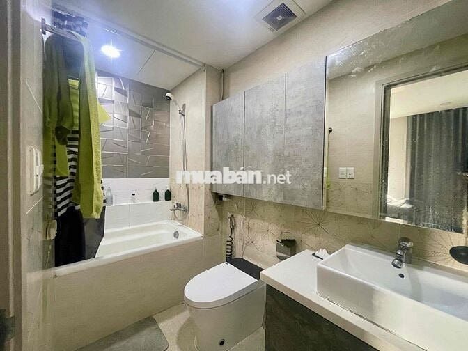 Bán căn hộ mặt tiền đường Võ Văn Kiệt 2PN, 2WC tại Viva Riverside, 3.6