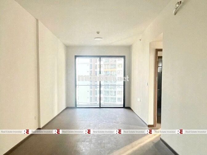 Cho thuê 2PN 2WC - Căn góc - View hồ bơi cực đẹp giá chỉ 10,5tr/tháng