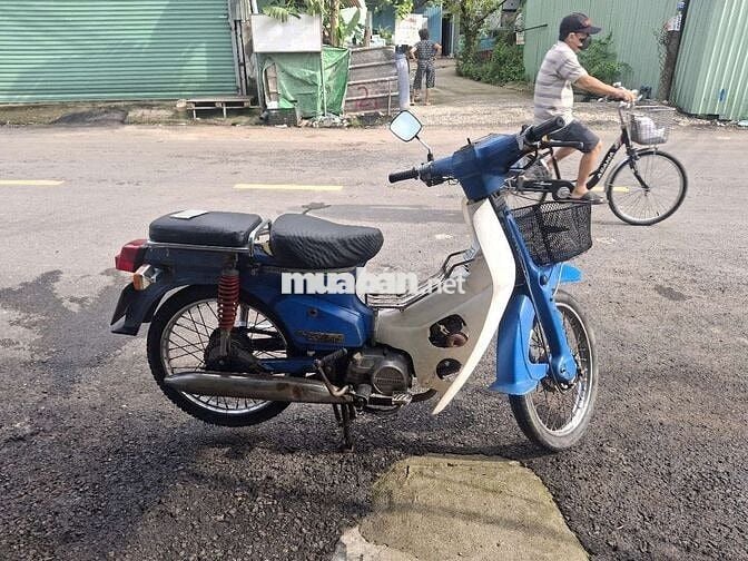 Xe cúp nhật