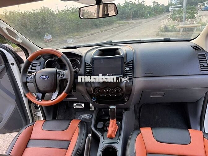 Bán Ford RangerXLS 2017 số tự động 1 cầu màu trắng