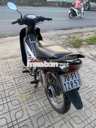 sirus đẹp máy rất êm cho anh chị đi làm