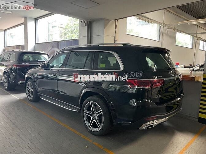 Mercedes-Benz GLS 450 4Matic. Xe giao ngay