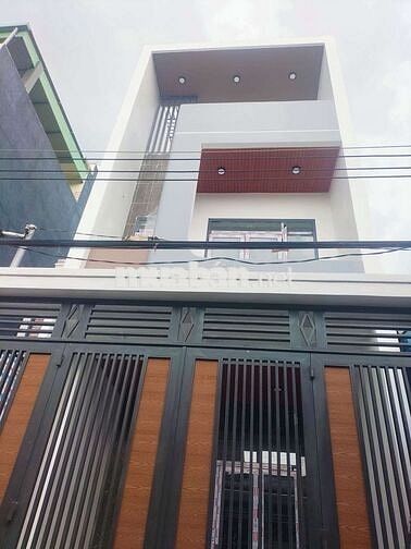 Nhà 1 trệt 2 lầu hướng Đông Nam full nội thất hẻm 99 lê hồng phong