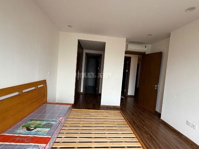 Chính chủ cho thuê căn hộ 2PN  tại The Golden Palm - 21 Lê Văn Lương