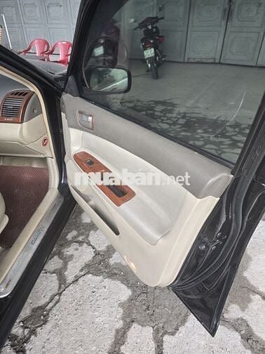 Toyota Camry 2003 2.4G 2003 - 300 km