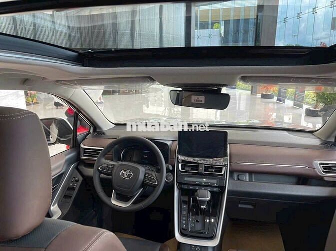 INNOVA CROSS HYBRID 2025 - xe giao ngay GIÁ TỐT