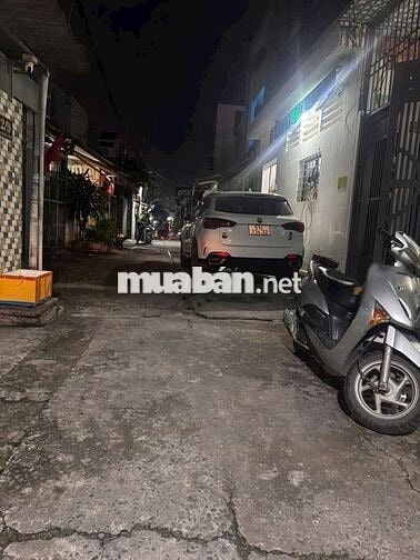 BÁN ĐẤT SHR TẶNG NHÀ NÁT CÓ SẴN - GIÁP QUẬN TÂN PHÚ