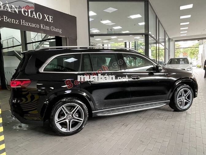 Mercedes-Benz GLS 450 4Matic. Xe giao ngay