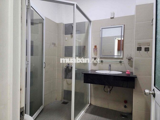 Cho Thuê Studio Máy Giặt Riêng Rộng 35m2 Giữa Quận 10 Và Quận 3