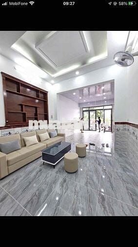 nhà trệt 2 lầu 4 pn  3 wc đg ce hơim