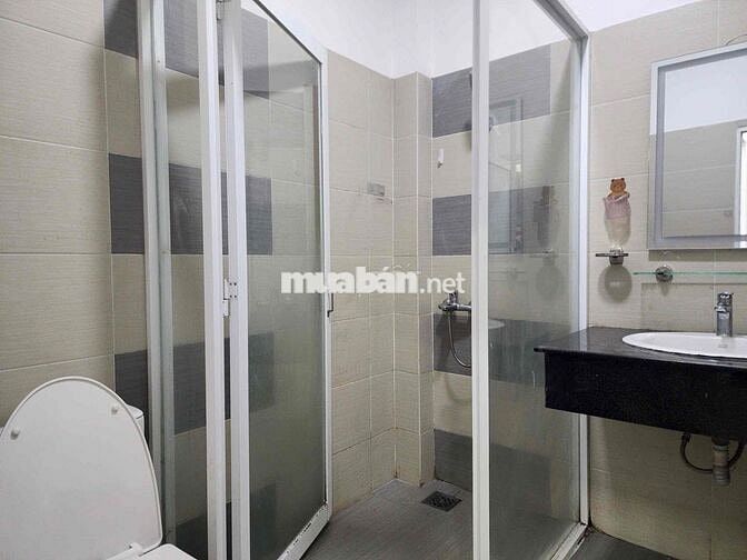 Cho Thuê Studio Máy Giặt Riêng Rộng 35m2 Giữa Quận 10 Và Quận 3