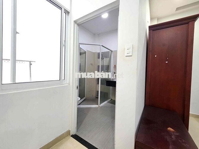 Cho Thuê Studio Máy Giặt Riêng Rộng 35m2 Giữa Quận 10 Và Quận 3