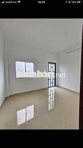 nhà trệt 2 lầu 4 pn  3 wc đg ce hơim