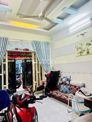 Nhà HXH đường số 2(Mã Lò) dt 4x13m nhà 3.5 tấm giá 5.4 tỷ 