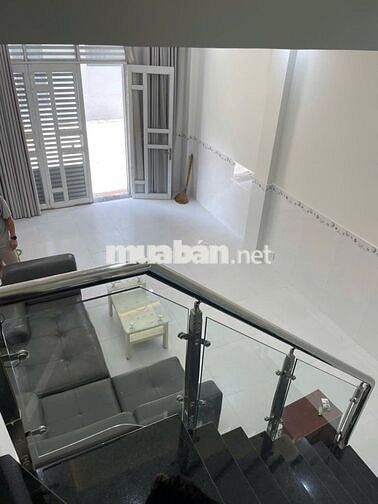 Nhà 1 trệt 1 lầu chủ gửi bán, 63m2/870tr ở Tân Kim, Cần Giuộc