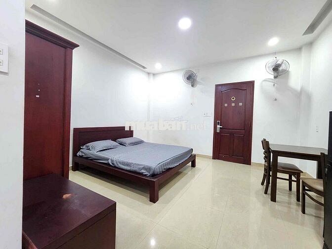 Cho Thuê Studio Máy Giặt Riêng Rộng 35m2 Giữa Quận 10 Và Quận 3
