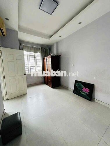 CHO THUÊ NHÀ 2MT FULL NT ĐS4 HIỆP BÌNH PHƯỚC ĐỐI DIỆN VẠN PHÚC CITY