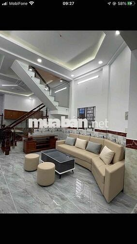 nhà trệt 2 lầu 4 pn  3 wc đg ce hơim