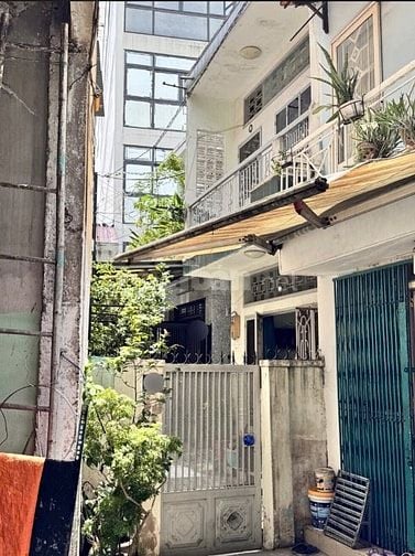 Phan Bội Châu-Phan Đ Lưu,Ngang 4,7m,Nở Hậu,Khu kinh doanh,Giáp Q1,