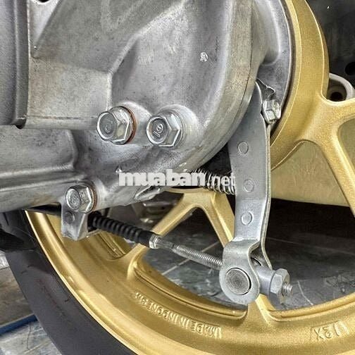 VARIO 150CC MẪU CŨ , ĐEN NHÂM MÂM ĐỒNG XE MỘC ĐỦ