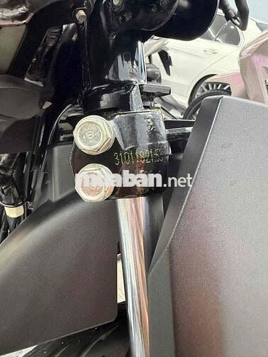 VARIO 150CC MẪU CŨ , ĐEN NHÂM MÂM ĐỒNG XE MỘC ĐỦ
