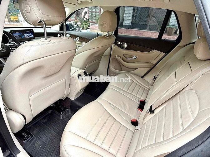 Mercedes Benz GLC 200 4matic model 2022 1 chủ