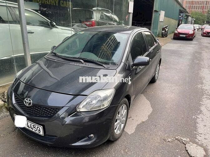 Toyota Yaris 2009 1.3AT