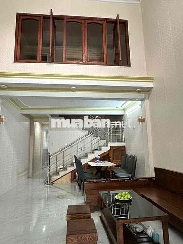 Nhà mặt đất + 85m2+2 phòng ngủ,2 vệ sinh+Q. Ngũ Hành Sơn
