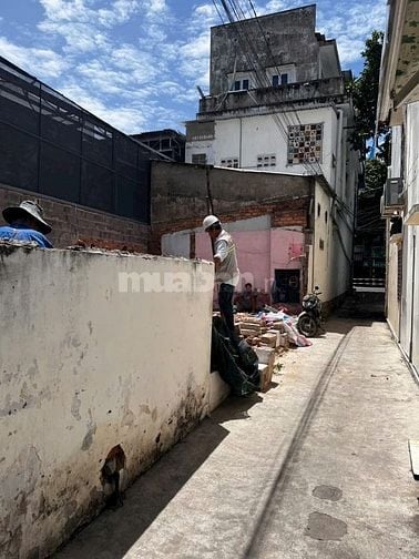 Bán đất hẻm 2 mặt tiền Lê Hồng Phong, P Nam Nha Trang. Giá 2,19 tỷ