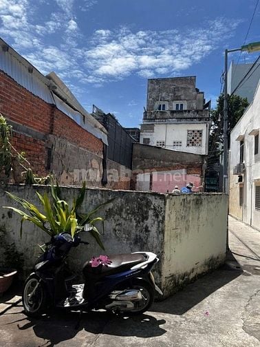 Bán đất hẻm 2 mặt tiền Lê Hồng Phong, P Nam Nha Trang. Giá 2,19 tỷ