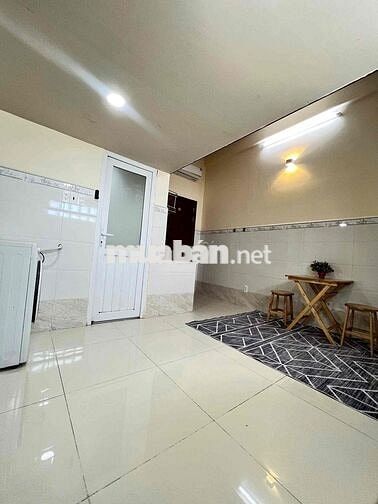 NHẬN 4-5 NGƯỜI DUPLEX RỘNG RÃI SIÊU THOÁNG