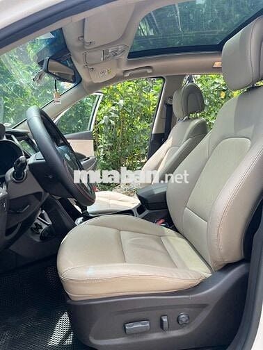 Hyundai SantaFe 2016 - 95000 km một chủ từ rất đẹp