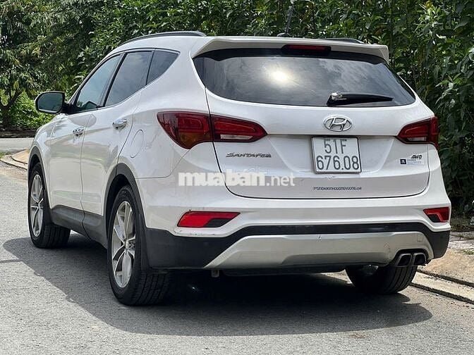Hyundai SantaFe 2016 - 95000 km một chủ từ rất đẹp