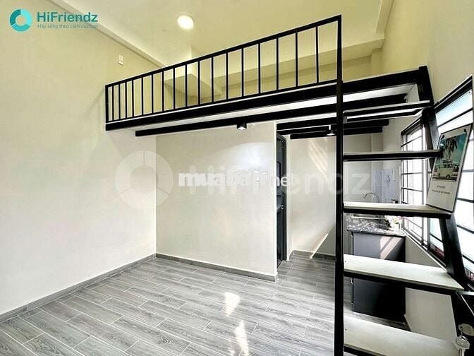 Cho thuê DUPLEX NGAY CẦU PHÚ MỸ CÓ THANG MÁY