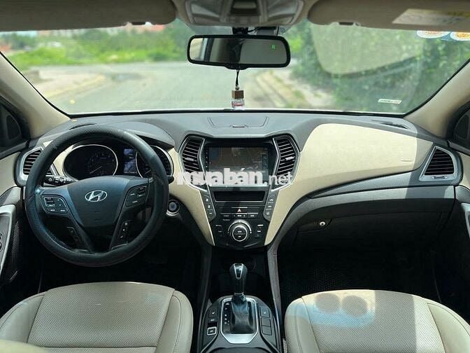 Hyundai SantaFe 2016 - 95000 km một chủ từ rất đẹp