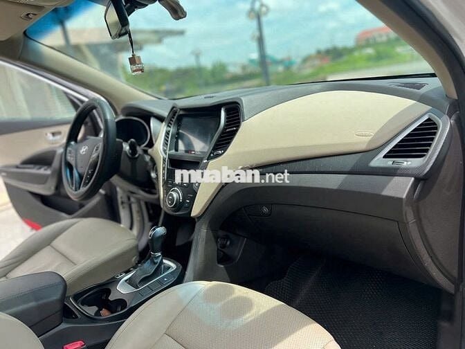 Hyundai SantaFe 2016 - 95000 km một chủ từ rất đẹp