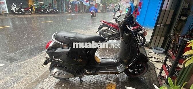 Vespa cần bán gấp