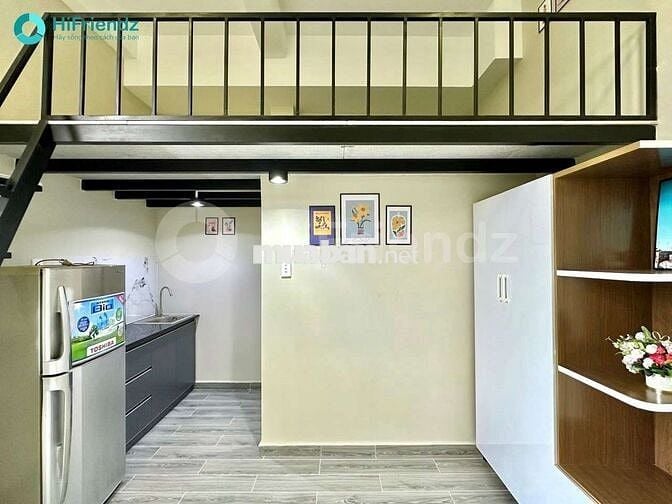 Cho thuê DUPLEX NGAY CẦU PHÚ MỸ CÓ THANG MÁY