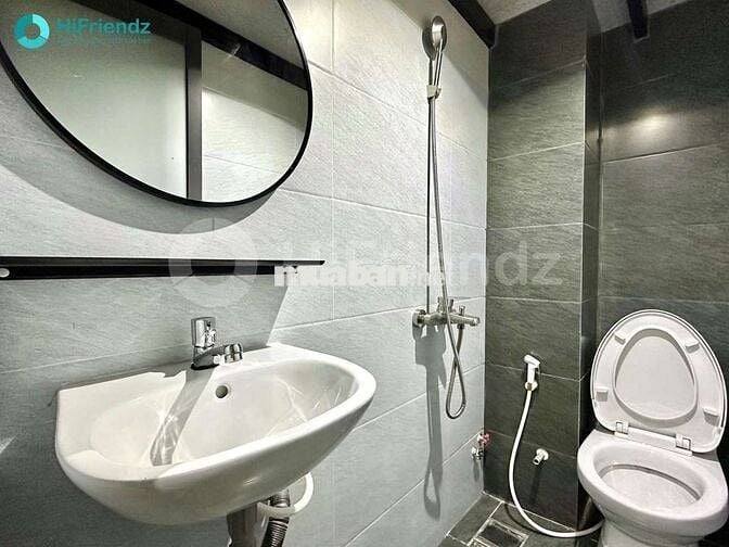 Cho thuê DUPLEX NGAY CẦU PHÚ MỸ CÓ THANG MÁY